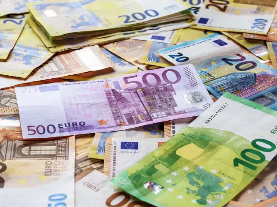 Kolik penez za FX 487x364.webp