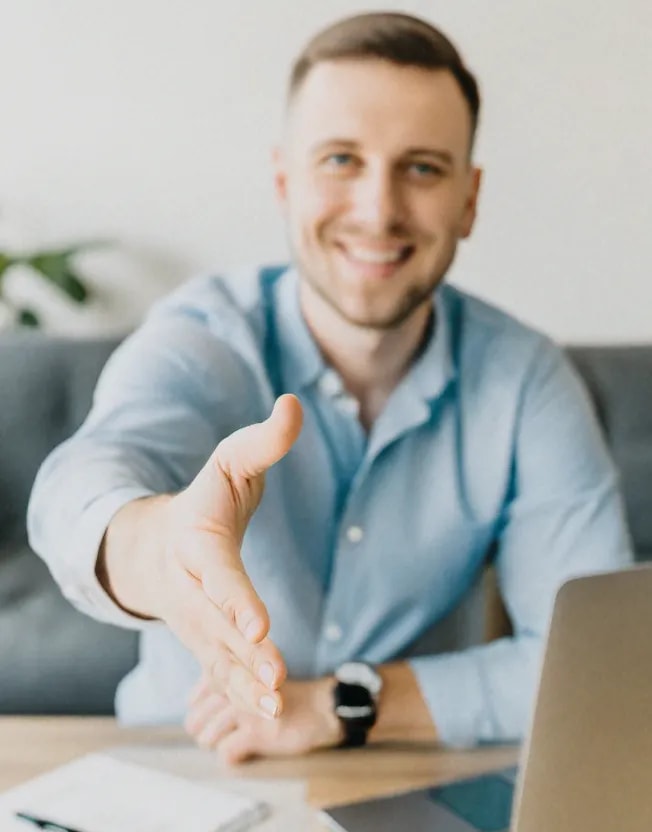 Blog 326x416 kouzelnik.webp