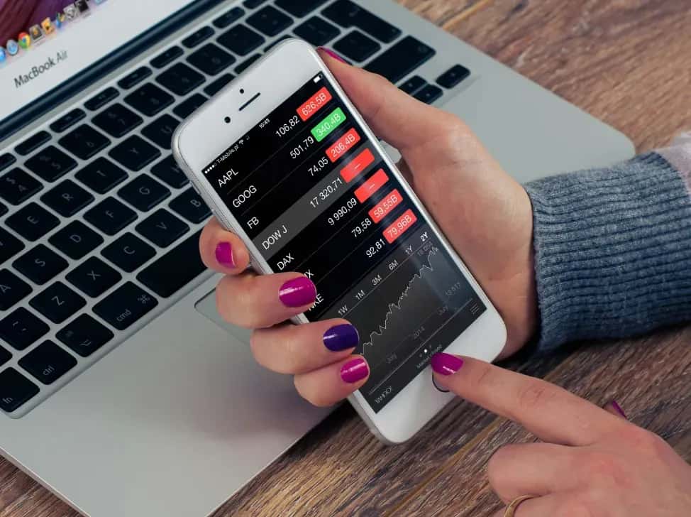 FX vs Kurz 487x364.webp