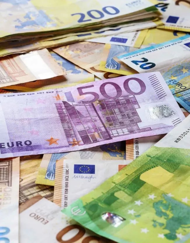 Kolik penez za FX 326x416.webp